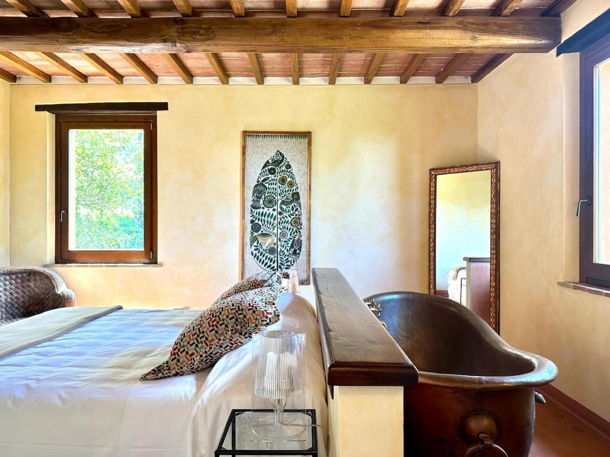 Tartagli Luxury Villa With Pool - A Fontanaro Property Paciano ภายนอก รูปภาพ
